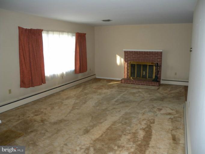 709 Randolph Street Denton, MD 21629 - Photo 10 of 10 Living Room