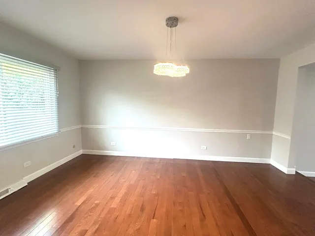 $495,900 | 1402 Berry Lane, Flossmoor, IL 60422