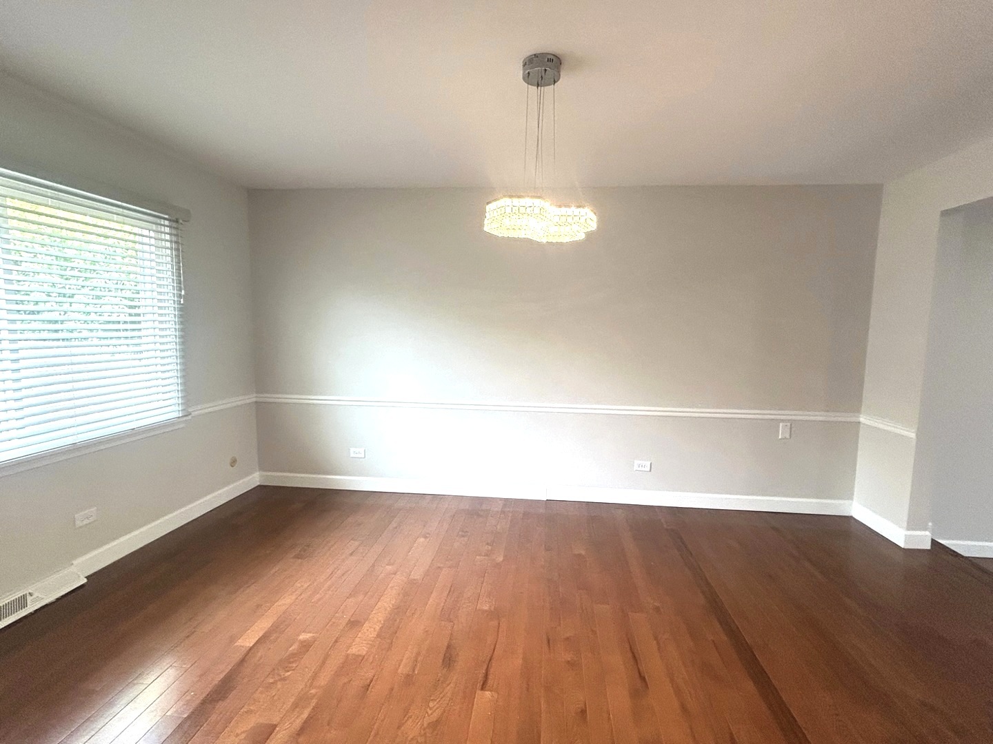 1402 Berry Lane Flossmoor, IL 60422 - Photo 5 of 35