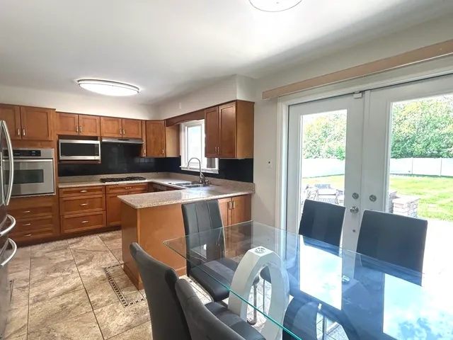 $495,900 | 1402 Berry Lane, Flossmoor, IL 60422