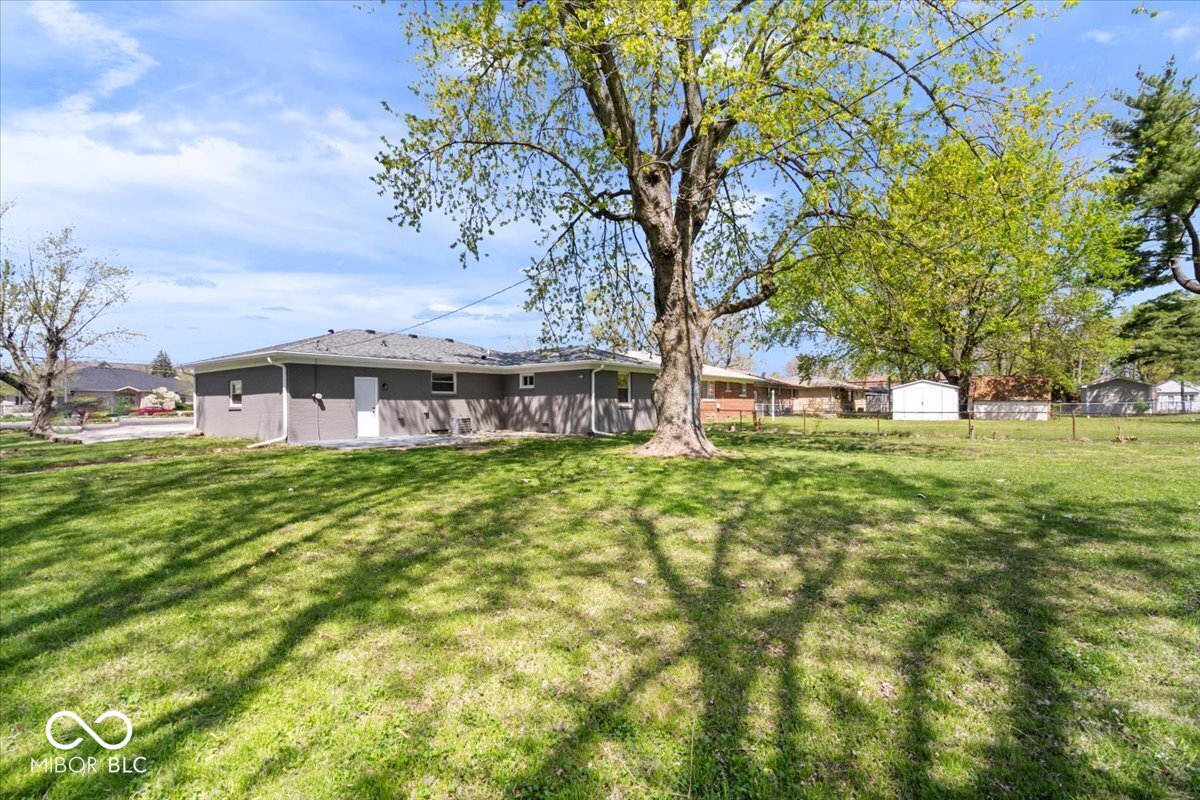 1243 North Post Road Indianapolis, IN 46229 - Photo 22 of 23 Gallery Image 22
