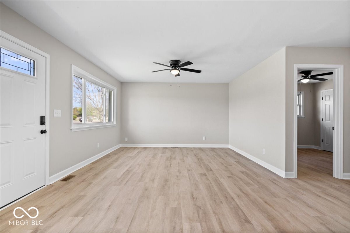 1243 North Post Road Indianapolis, IN 46229 - Photo 3 of 23 Gallery Image 3