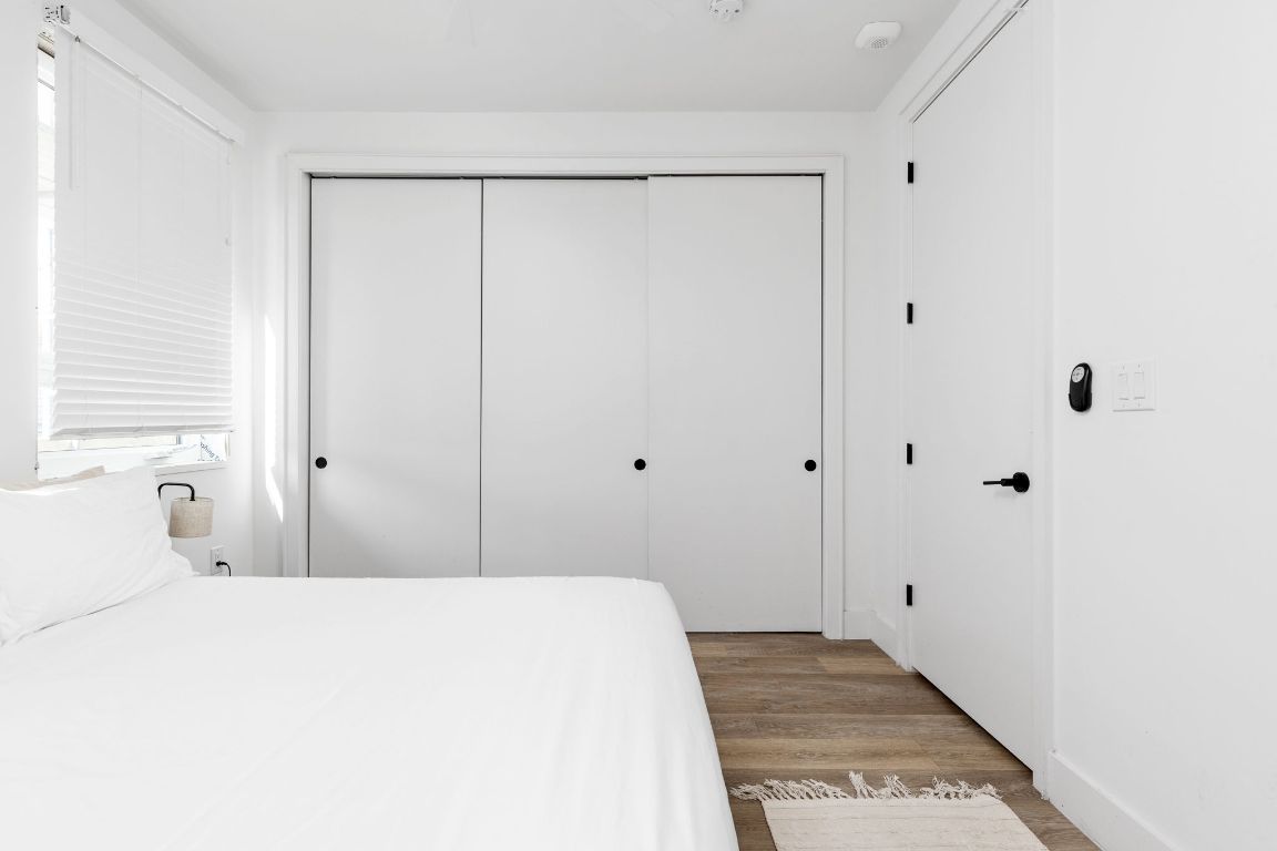 2709 East 5th Street, Unit 1306 Austin, TX 78702 - Photo 19 of 26 Spacious closet and flexible layout for personal touches.