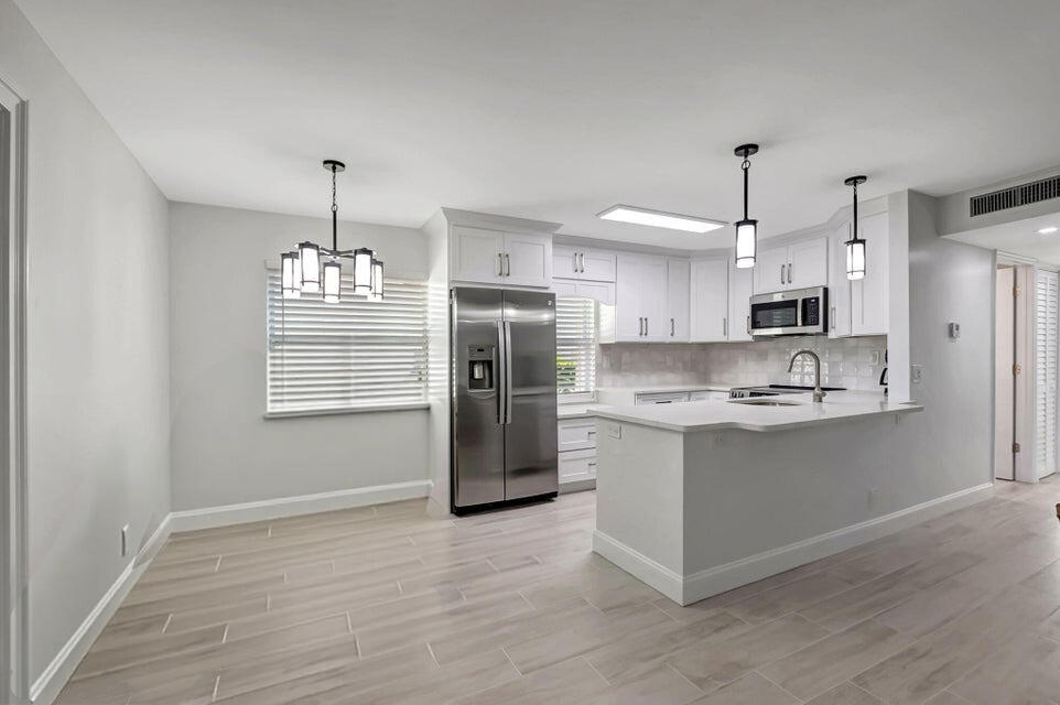 493 Flanders P Delray Beach, FL 33484 - Photo 11 of 61 collov-ai_20260121151527_99dfpw