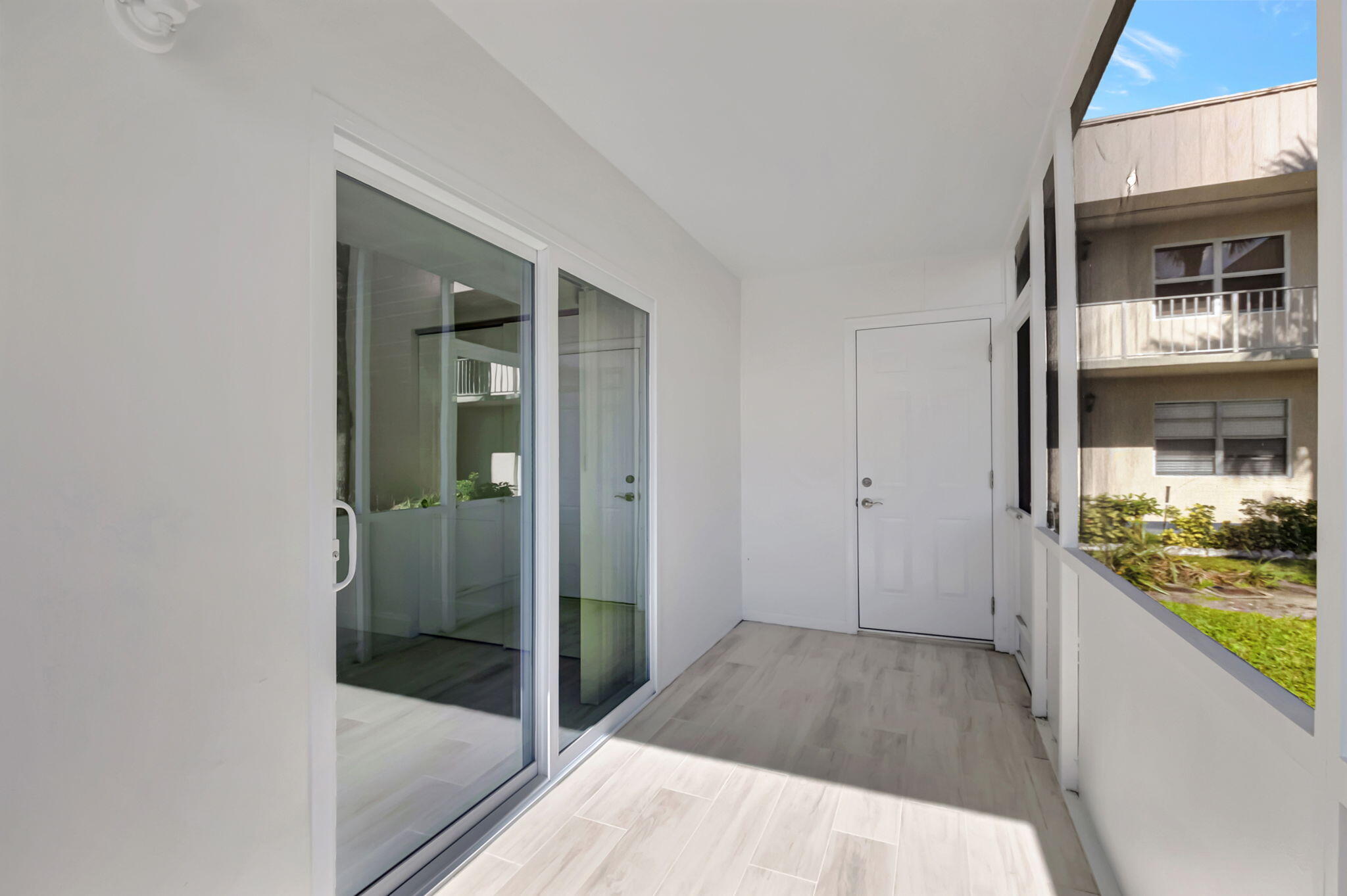 493 Flanders P Delray Beach, FL 33484 - Photo 25 of 61 25-web-or-mls-DSC_1434