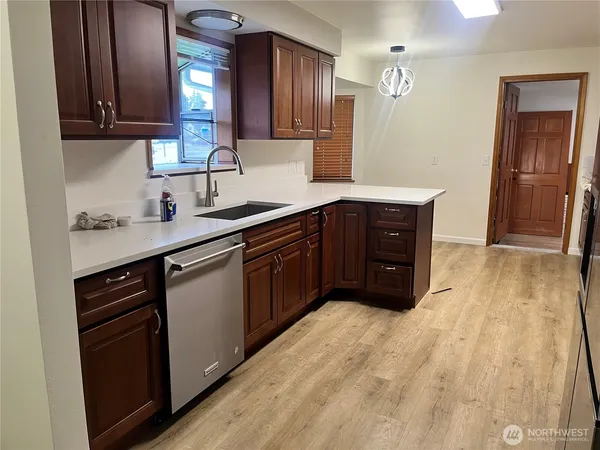 $3,000 | 15 L Street Northeast, Auburn, WA 98002