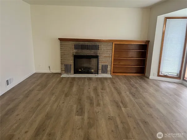 $3,000 | 15 L Street Northeast, Auburn, WA 98002