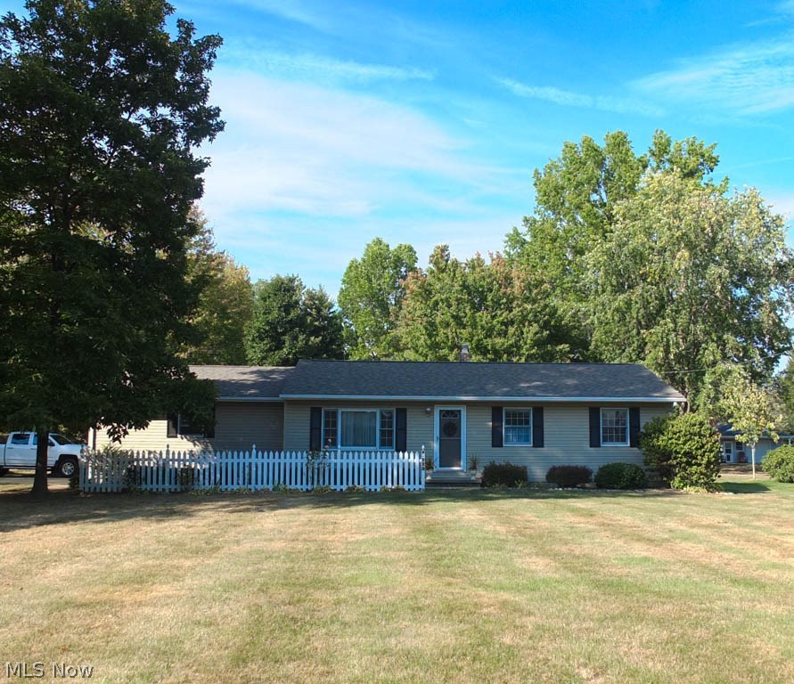 3225 Shellhart Road Norton, OH 44203 - Photo 1 of 23 Beautiful 3 bedroom 2 full bath ranch on a large .64 acre corner lot!