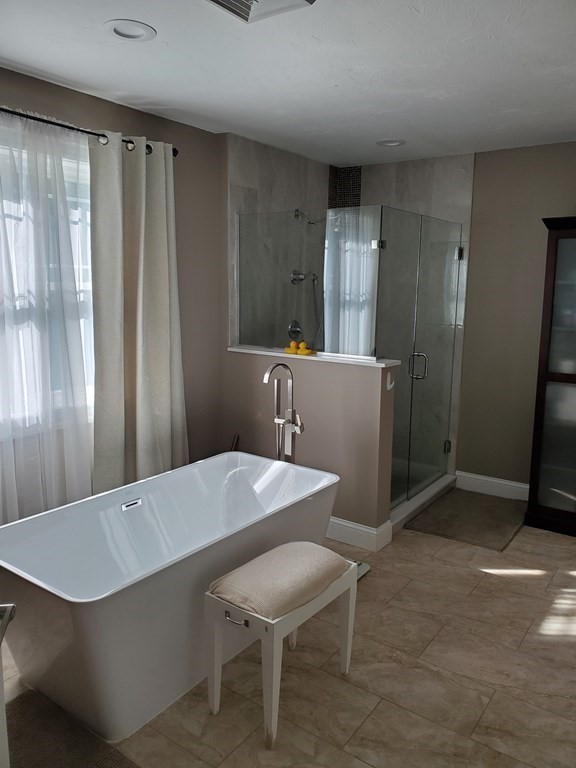 46 Whitewood Road Milford, MA 01757 - Photo 20 of 42 Gallery Image 20