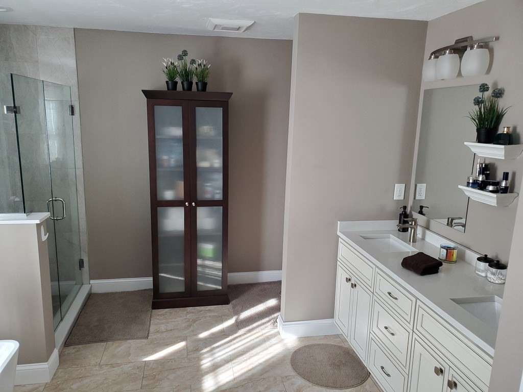 46 Whitewood Road Milford, MA 01757 - Photo 21 of 42 Gallery Image 21