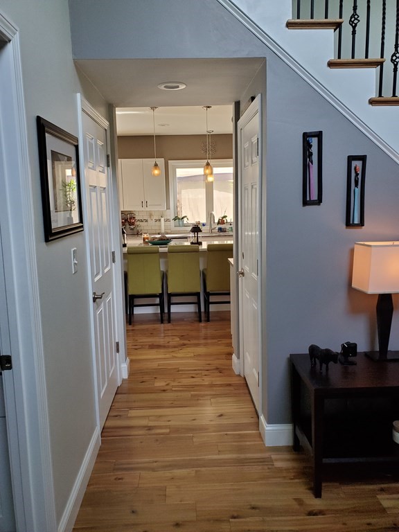 46 Whitewood Road Milford, MA 01757 - Photo 5 of 42 Gallery Image 5