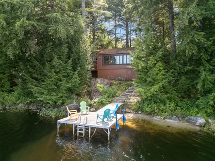$675,000 | 69 Buoniello Road, Moultonborough, NH 03254
