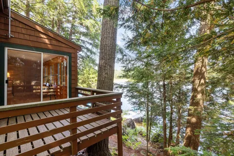 $675,000 | 69 Buoniello Road, Moultonborough, NH 03254