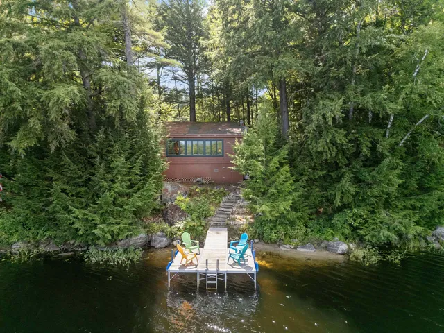 $675,000 | 69 Buoniello Road, Moultonborough, NH 03254