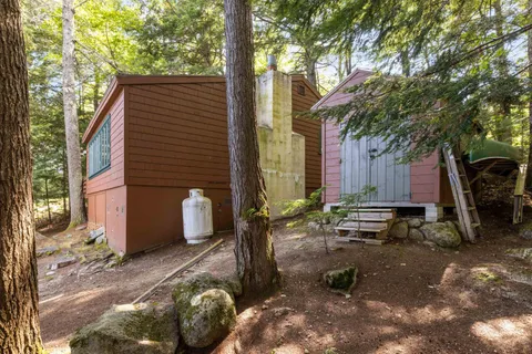 $675,000 | 69 Buoniello Road, Moultonborough, NH 03254