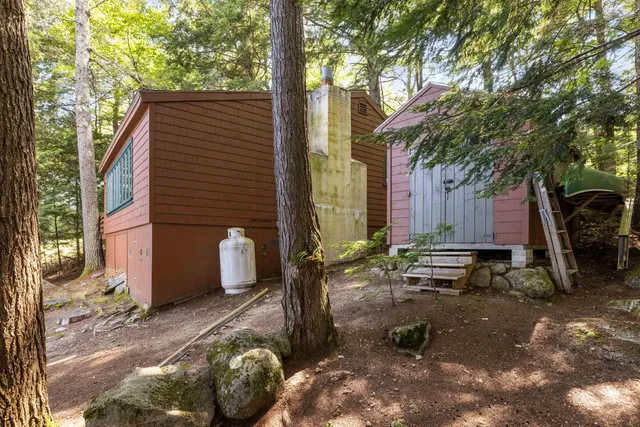 $675,000 | 69 Buoniello Road, Moultonborough, NH 03254