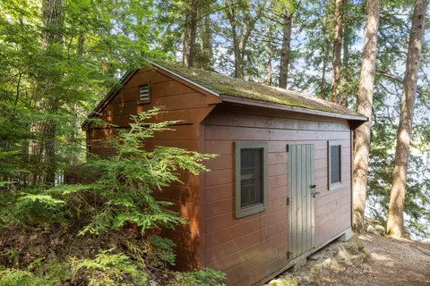 $675,000 | 69 Buoniello Road, Moultonborough, NH 03254