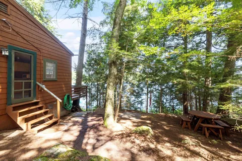 $675,000 | 69 Buoniello Road, Moultonborough, NH 03254