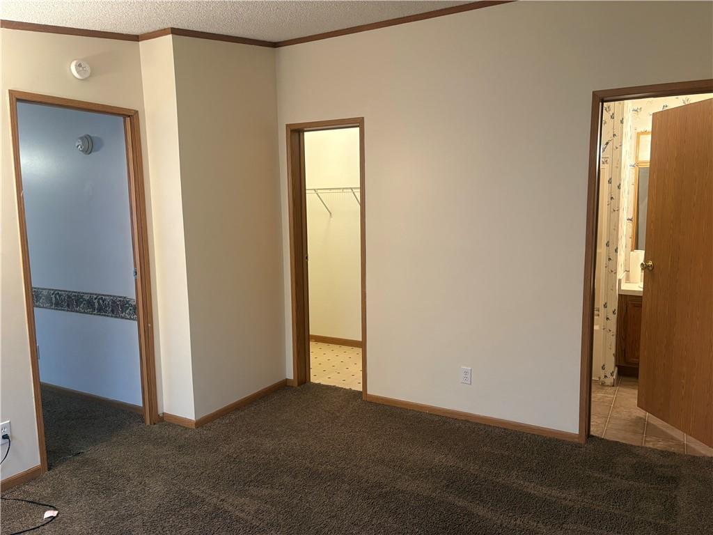 903 Union Street Farrell, PA 16121 - Photo 15 of 29 a view of empty room with wooden floor