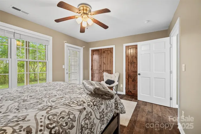 $370,000 | 41 Rotunda Circle, Asheville, NC 28806