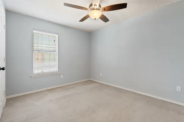 $2,400 | 6115 100th Street, Lubbock, TX 79424