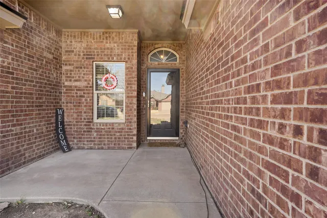 $2,400 | 6115 100th Street, Lubbock, TX 79424