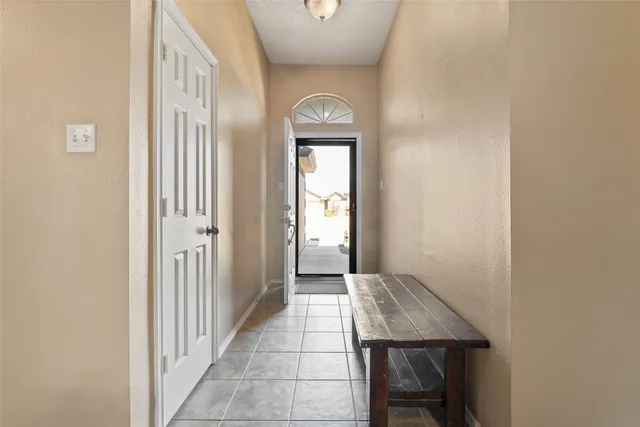 $2,400 | 6115 100th Street, Lubbock, TX 79424