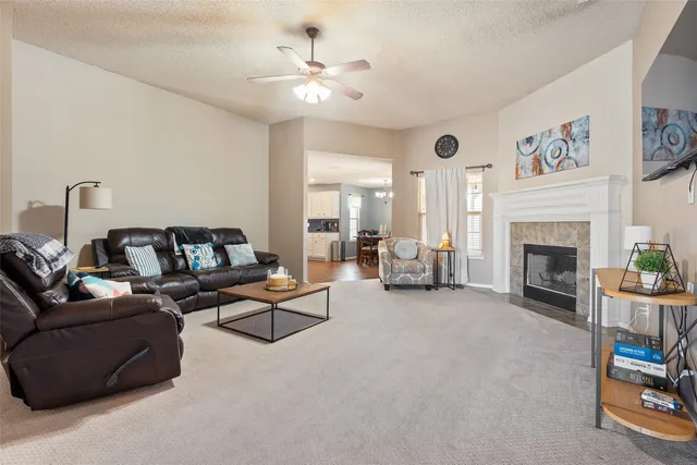 $2,400 | 6115 100th Street, Lubbock, TX 79424