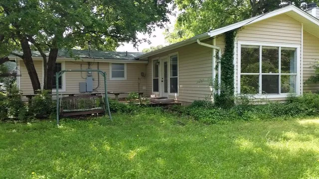 $2,169 | 7472 Love Circle, Fort Worth, TX 76135