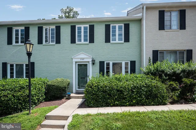 $439,900 | 2527 Holman Avenue, Unit 2514, Silver Spring, MD 20910