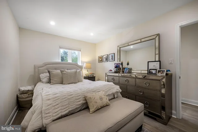 $439,900 | 2527 Holman Avenue, Unit 2514, Silver Spring, MD 20910