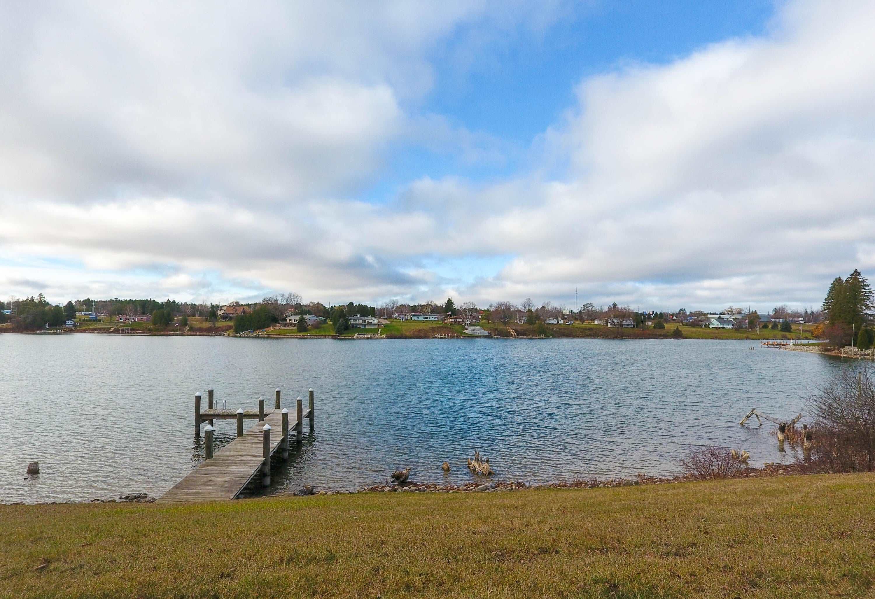 10835 Moonlight Bay Road Cheboygan, MI 49721 - Photo 6 of 26 Gallery Image 6