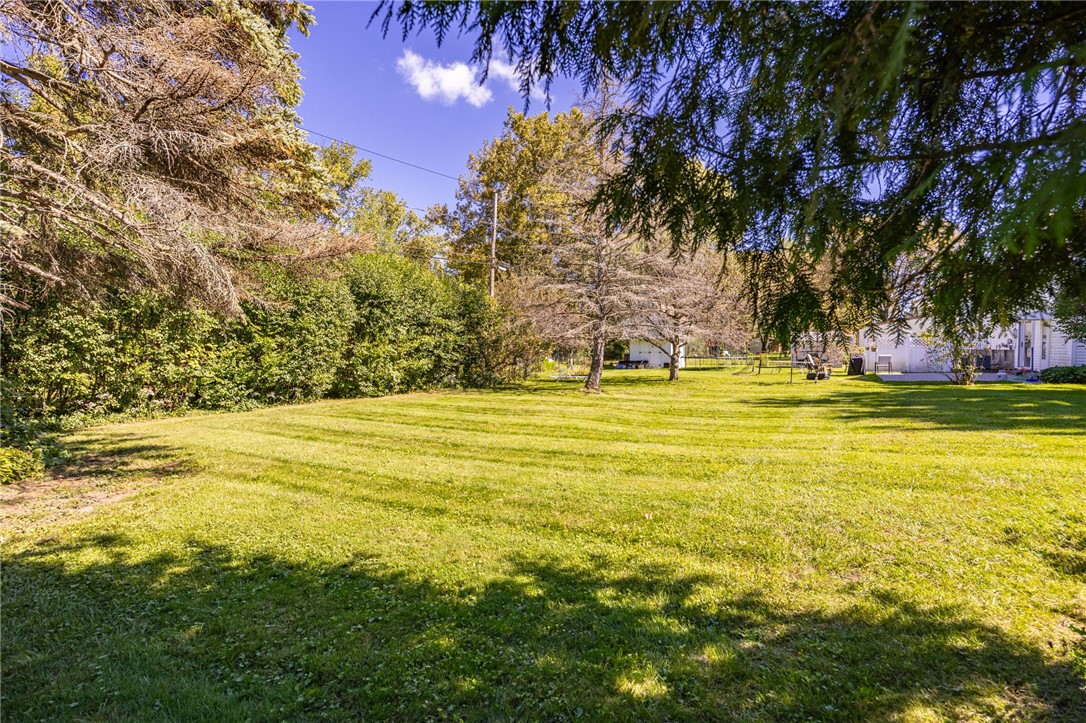 238 Cross Gates Road Greece, NY 14606 - Photo 18 of 19 Gallery Image 18