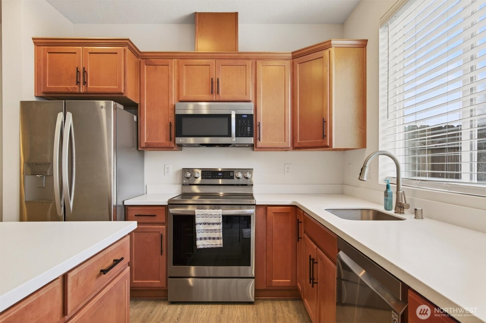 375 South 10th Street Kalama, WA 98625 - Photo 11 of 29