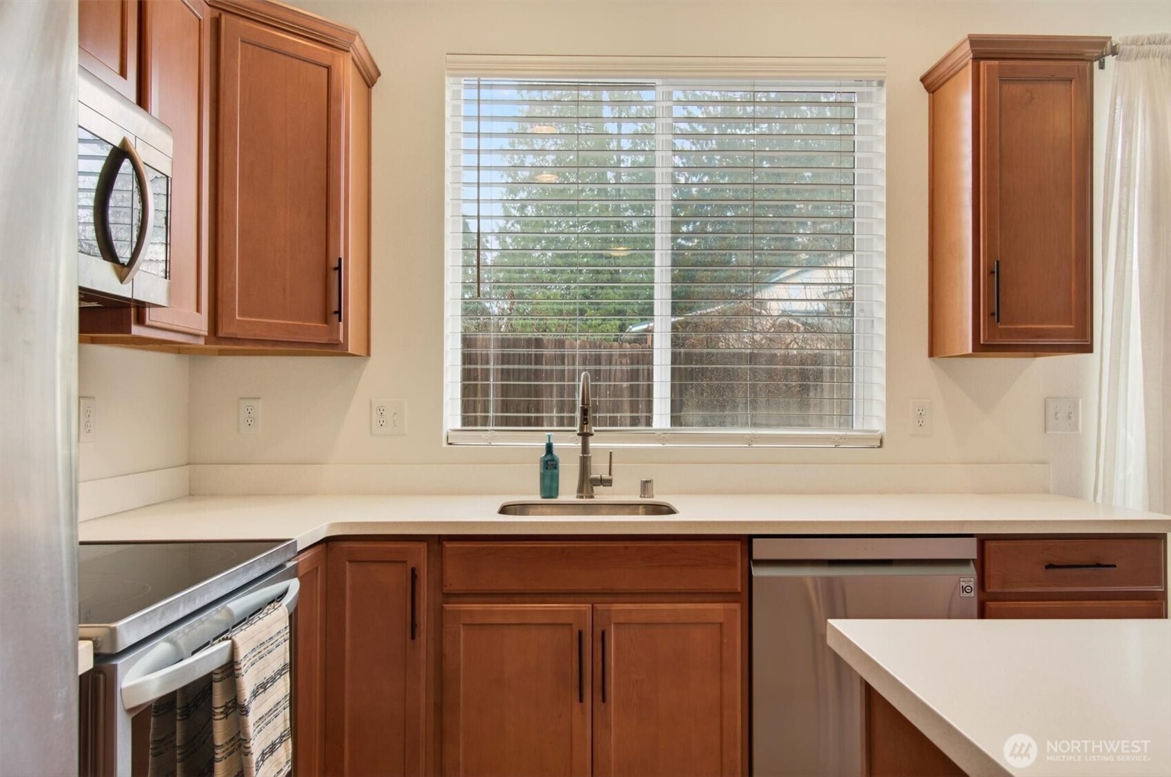 375 South 10th Street Kalama, WA 98625 - Photo 12 of 29