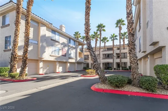 $269,000 | 7189 South Durango Drive, Unit 306, Las Vegas, NV 89113