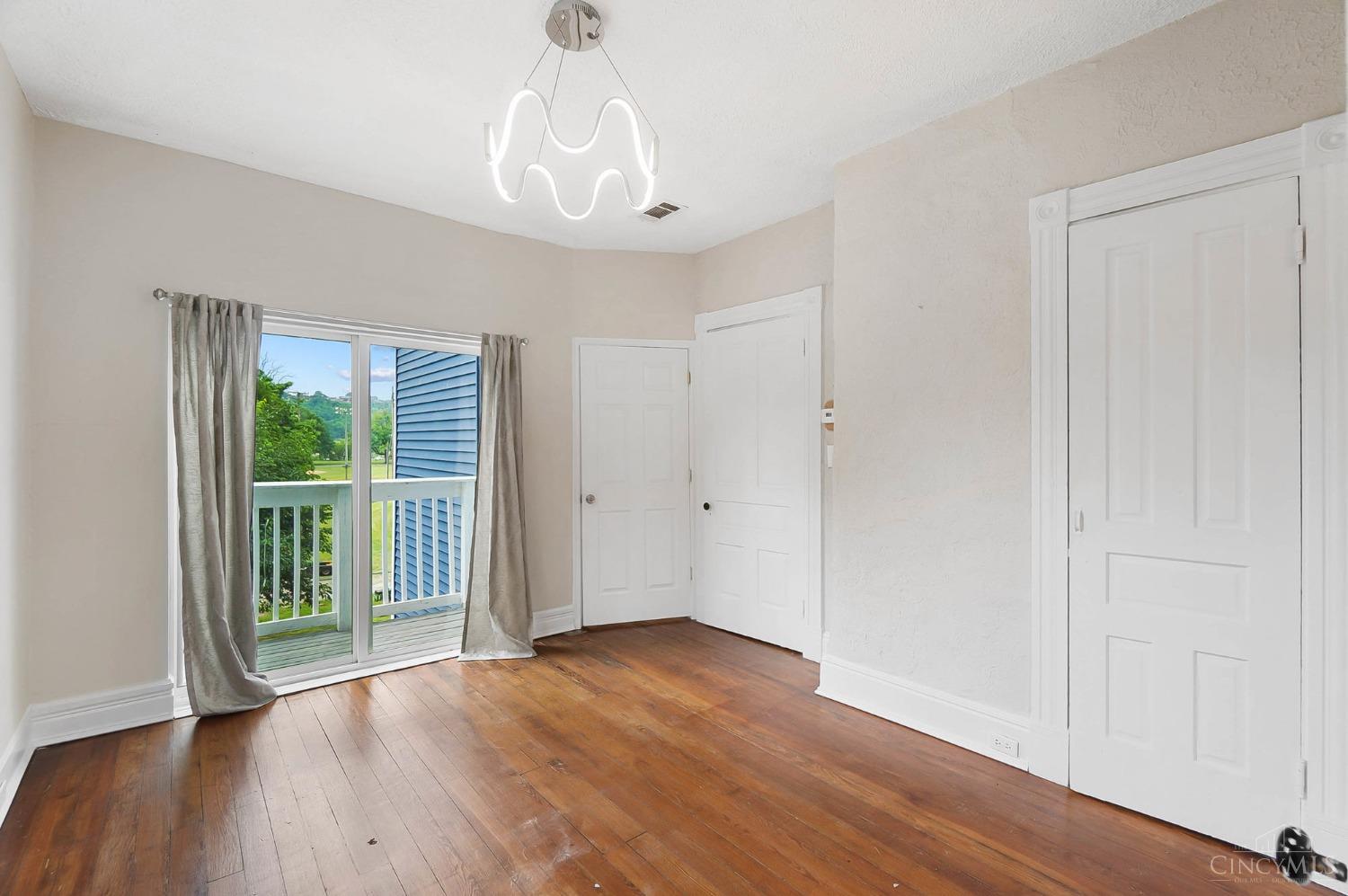 3143 Riverside Drive Cincinnati, OH 45226 - Photo 41 of 50 Gallery Image 41