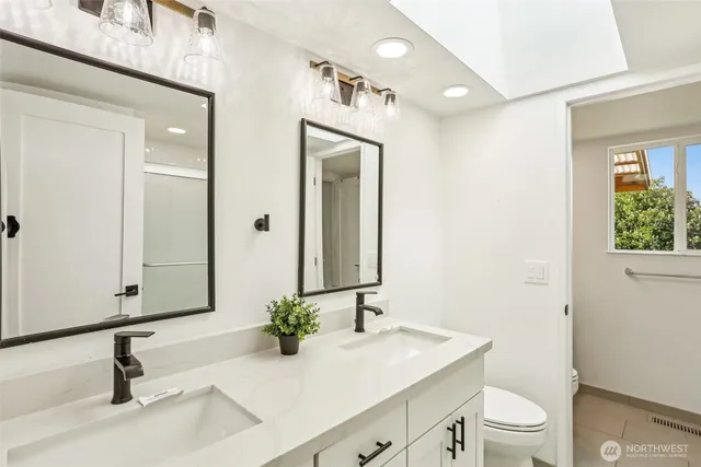 $719,900 | 2531 Smithers Avenue South, Renton, WA 98055