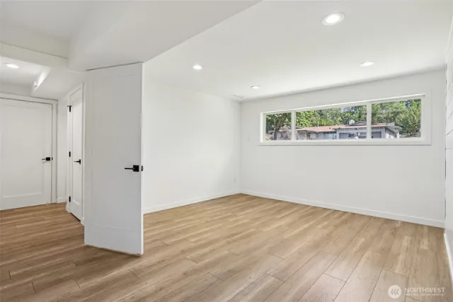 $719,900 | 2531 Smithers Avenue South, Renton, WA 98055