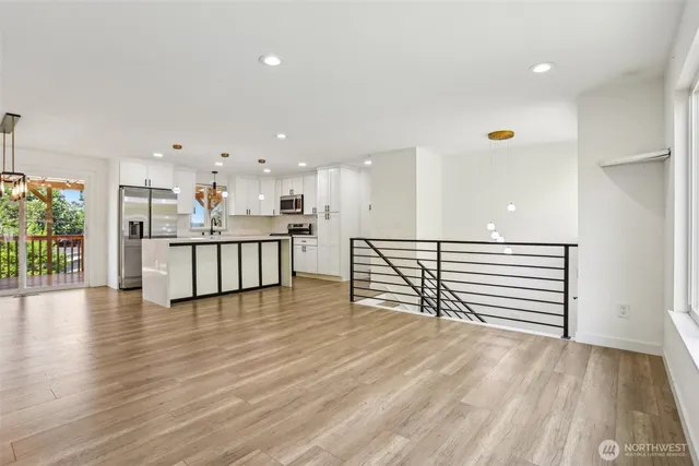 $719,900 | 2531 Smithers Avenue South, Renton, WA 98055