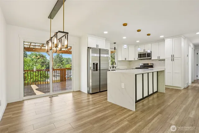 $719,900 | 2531 Smithers Avenue South, Renton, WA 98055