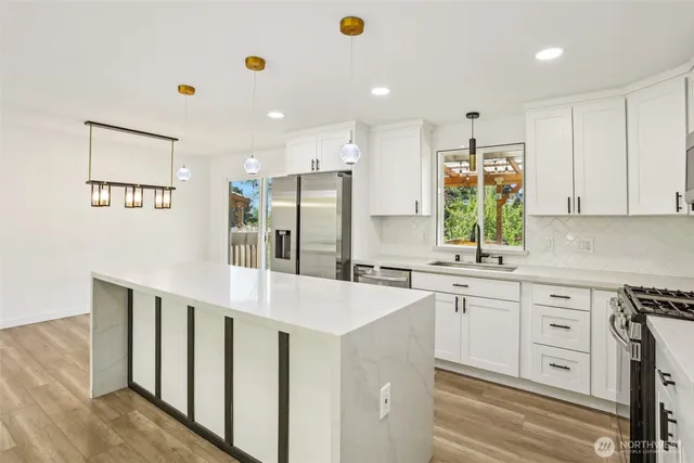 $719,900 | 2531 Smithers Avenue South, Renton, WA 98055