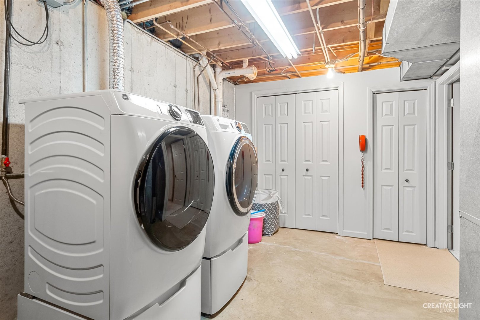 1255 East Bailey Road Naperville, IL 60565 - Photo 25 of 34 a utility room with dryer and washer