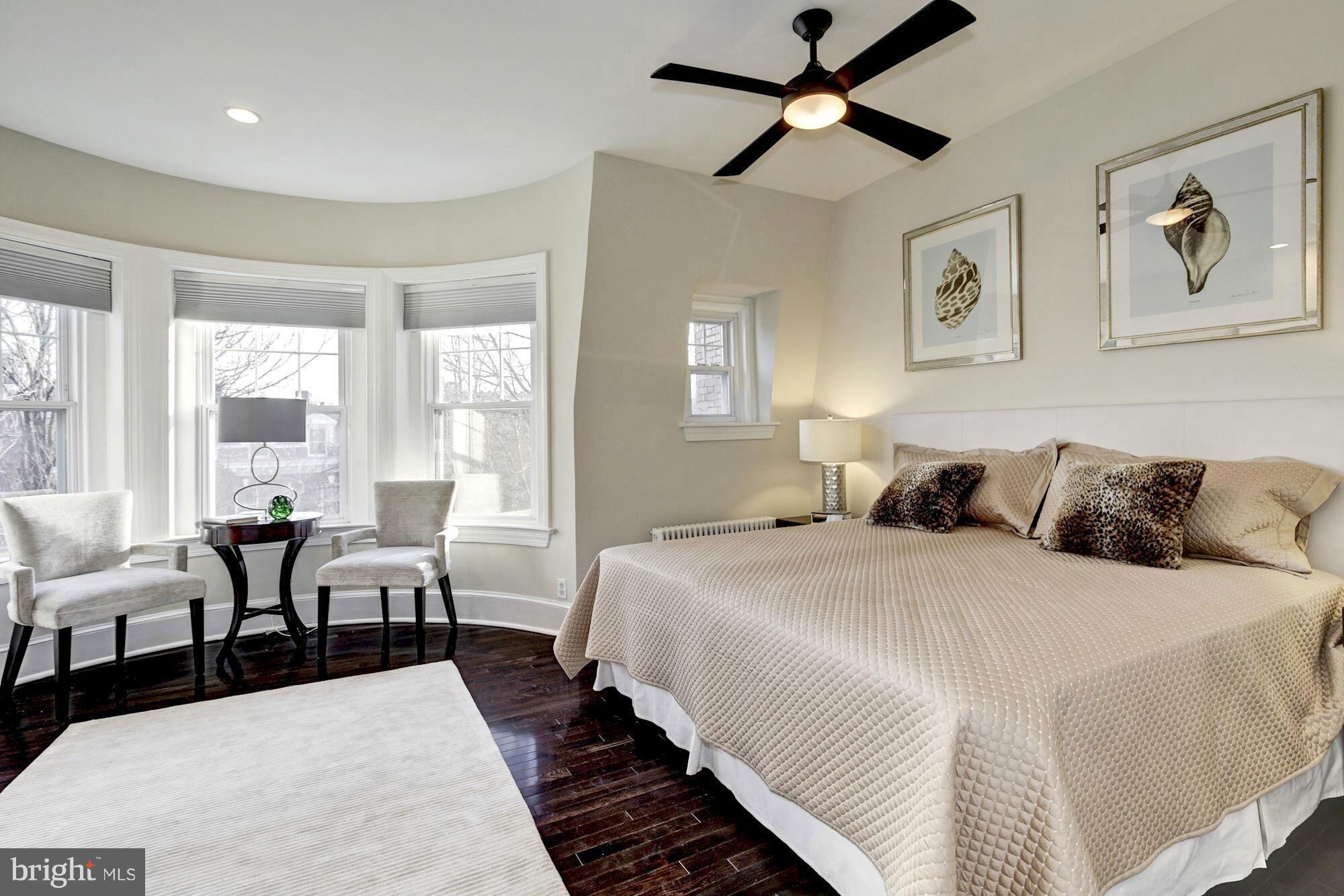 1751 Park Road Northwest Washington, DC 20010 - Photo 6 of 10 Bedroom (Master)