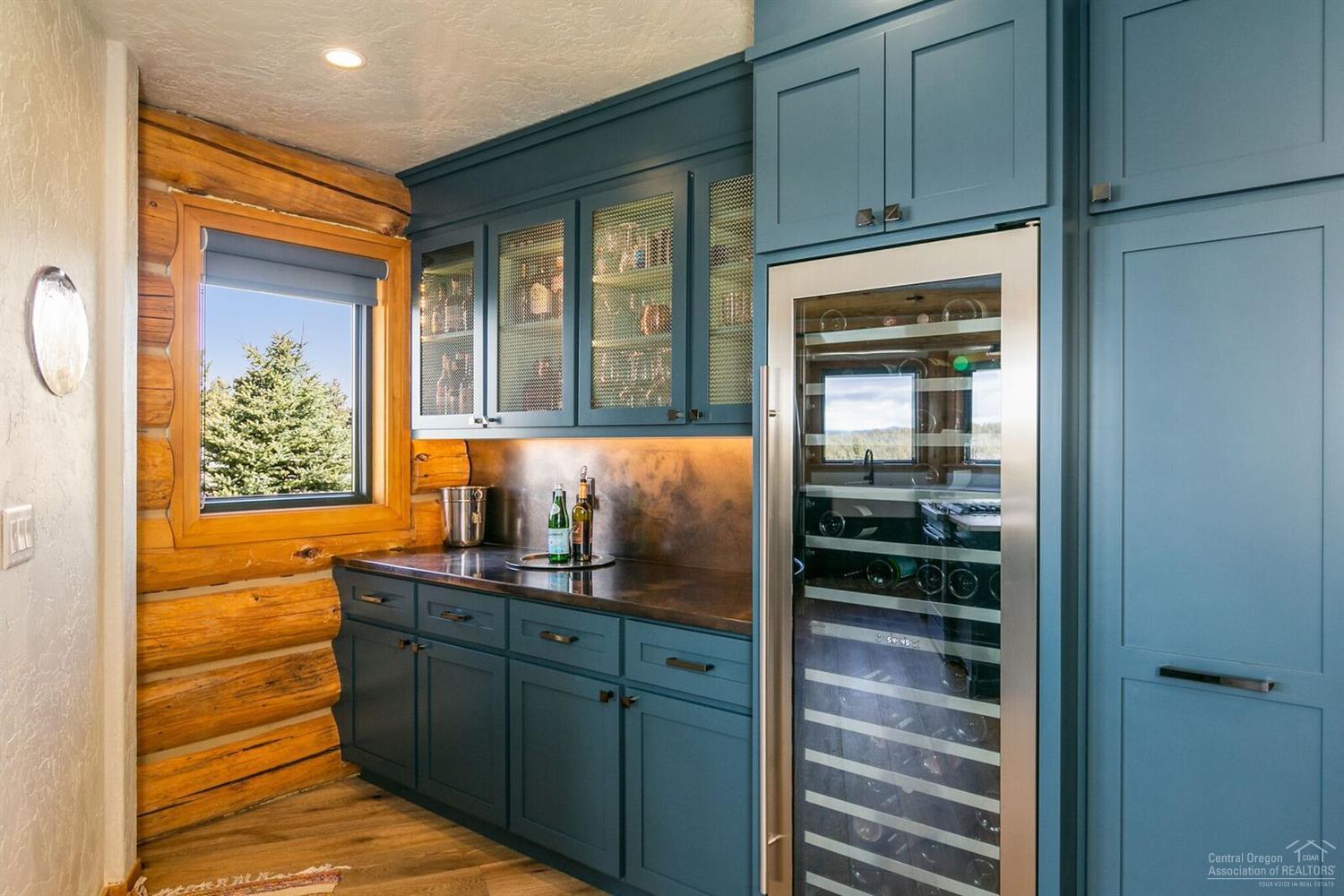 60405 Sun Ridge Bend, OR 97702 - Photo 7 of 25 Gallery Image 7