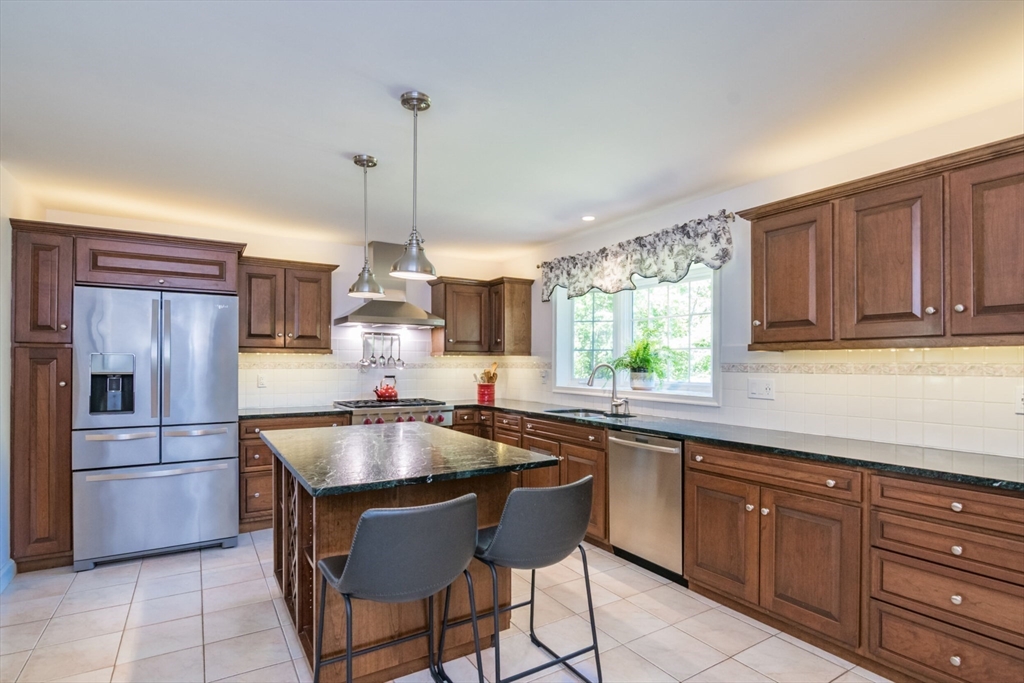 26 Briar Hill Road Williamsburg, MA 01096 - Photo 15 of 41