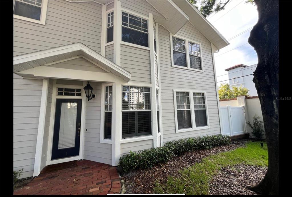 2920 West El Prado Boulevard, Unit 1 Tampa, FL 33629 - Photo 2 of 23