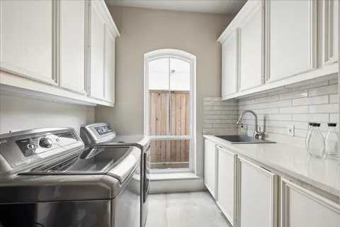 $1,290,000 | 4809 Evergreen Street, Bellaire, TX 77401