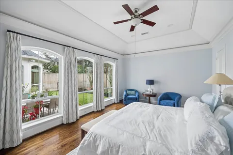 $1,290,000 | 4809 Evergreen Street, Bellaire, TX 77401