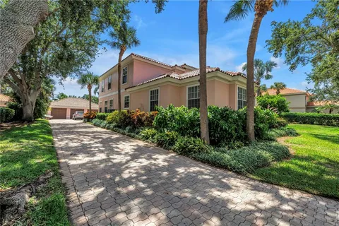 $3,350,000 | 4930 Sandpiper Lane South, St. Petersburg, FL 33711